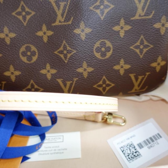 Louis Vuitton Pochette Accessoires Nm Monogram - Picture 7 of 8